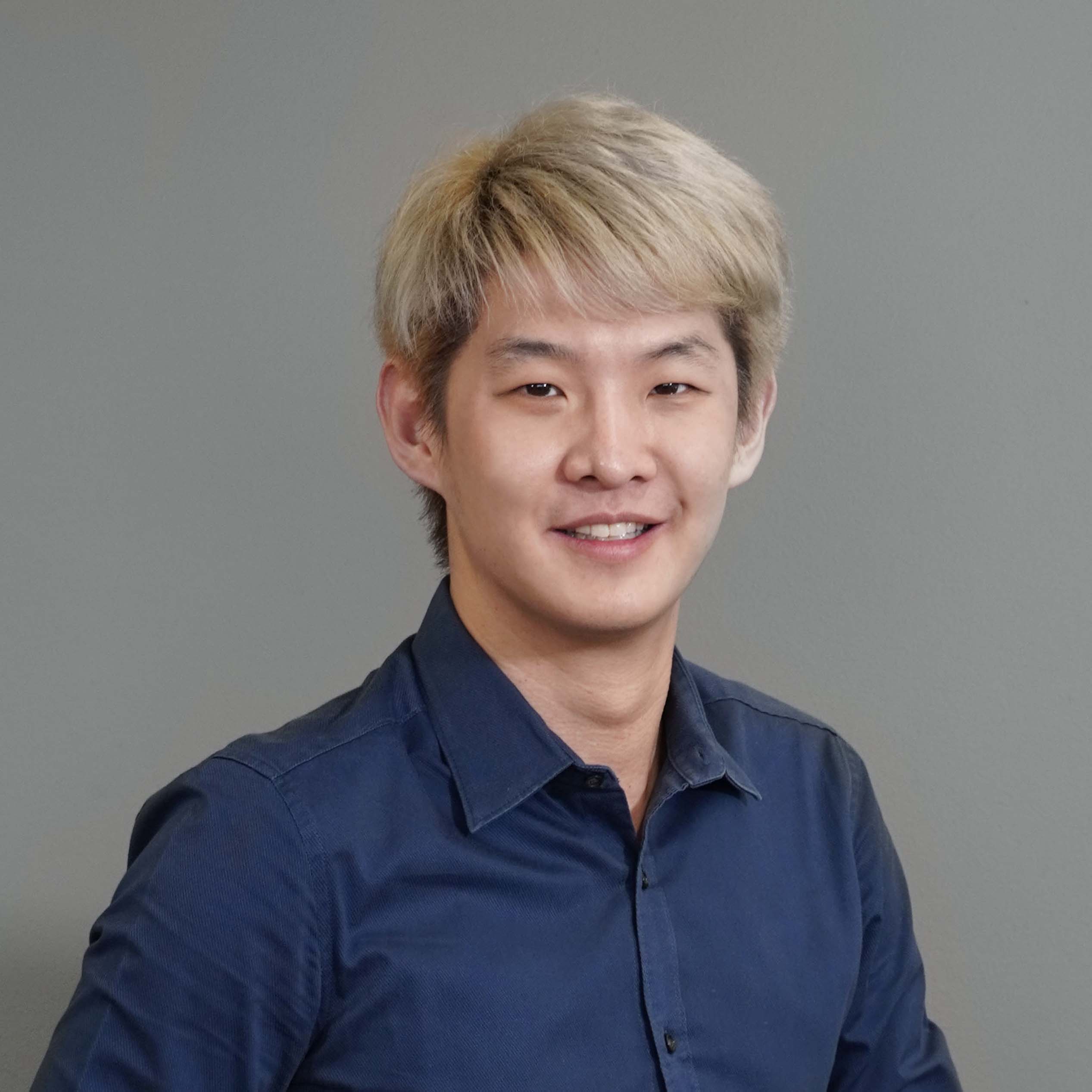 ธนกฤต รุ่งโรจน์ชัยพร (กรีน) - Head of Marketing